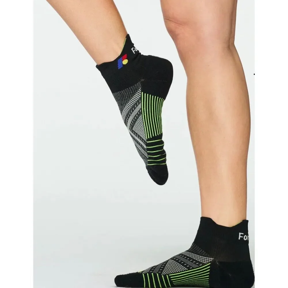 NWT Forme Arch Booster Sock- size M